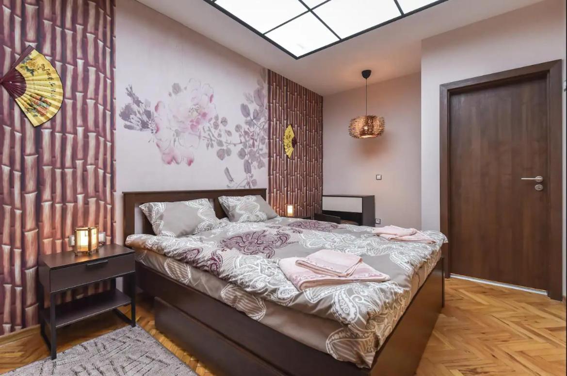 Center Retreat, Close To Main Street, Free Parking * Sofia